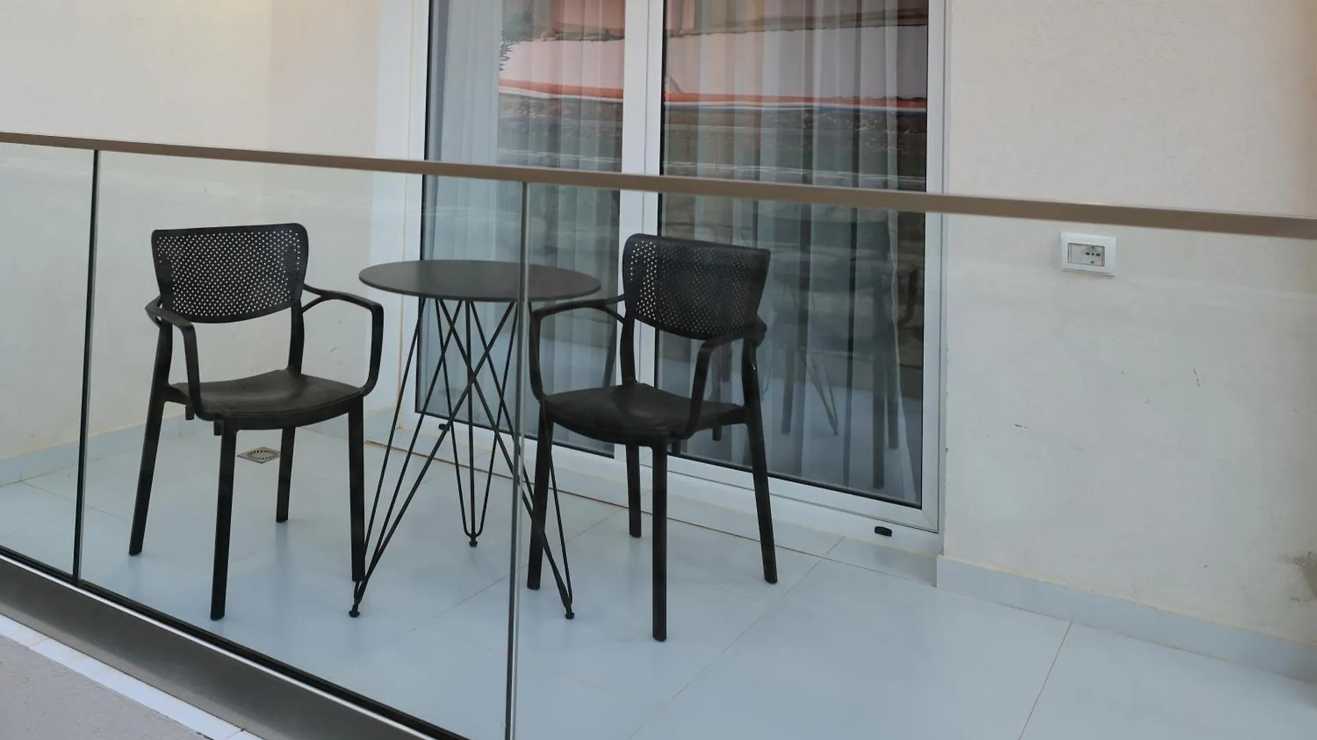 *** 게스트하우스 Sea & Lake View Villa 사밀 알바니아