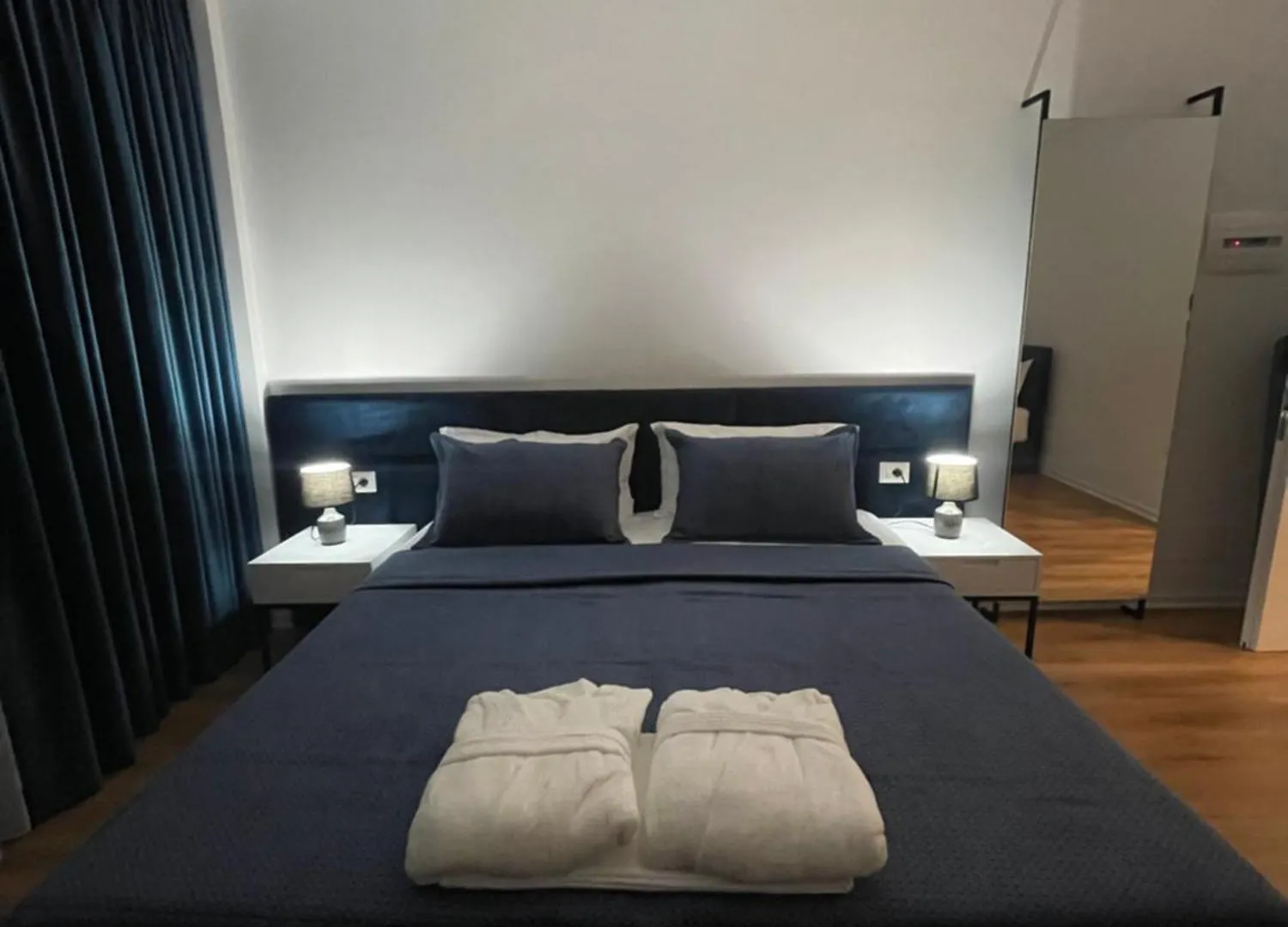 Sea & Lake View Villa 사밀 알바니아