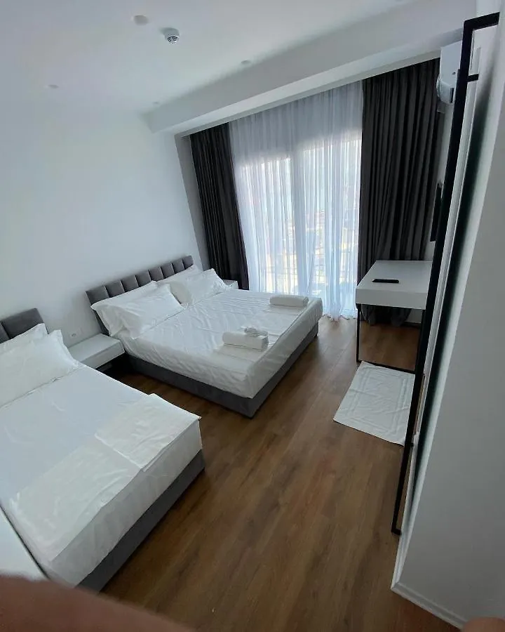 Sea & Lake View Villa Ksamil 3*,  Albanien